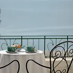 Alcione פוזיטנו