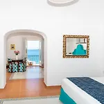 Alcione Positano