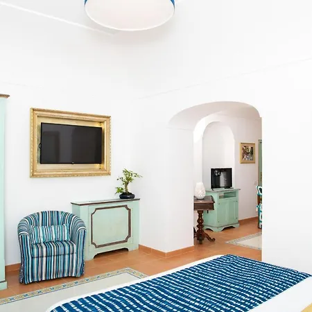 Alcione Guest house 2*