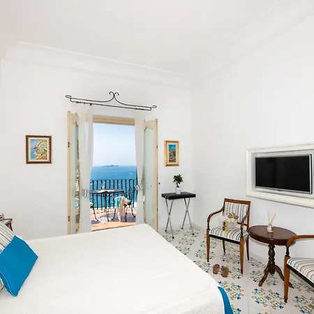 Konukevi Alcione Positano