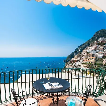 Guest house Alcione 2*