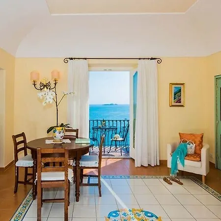 Guest house Alcione 2*