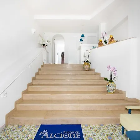 Alcione Guest house 2*