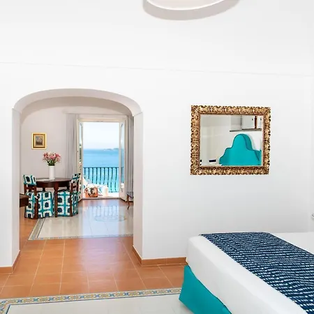 アルシオーネ レジデンス ポジターノ