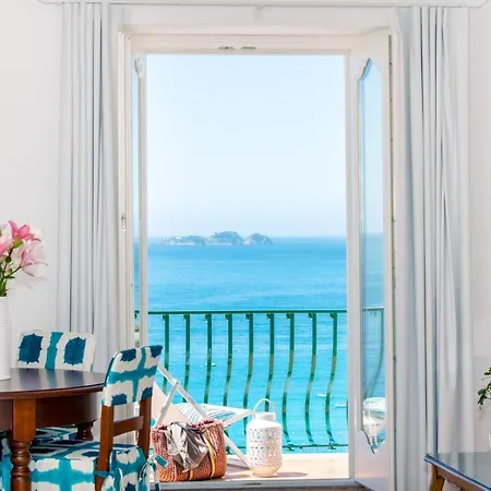 Alcione Gasthuis Positano